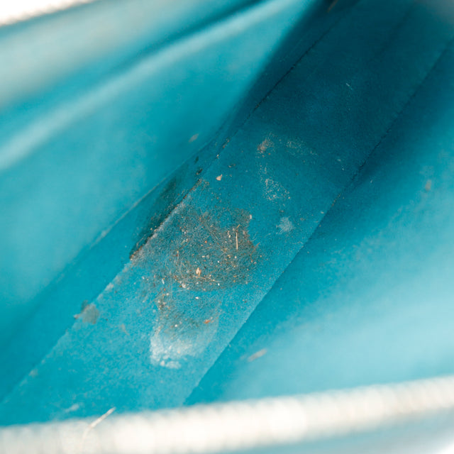 La Pochette Accessoires Épi Louis Vuitton