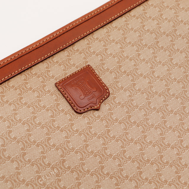 La Pochette Céline Macadam