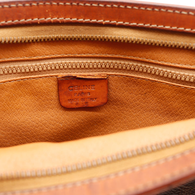 La Pochette Céline Macadam Dragonne