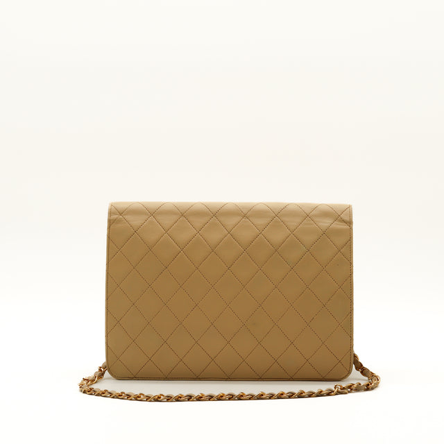 Le Timeless One Flap Chanel