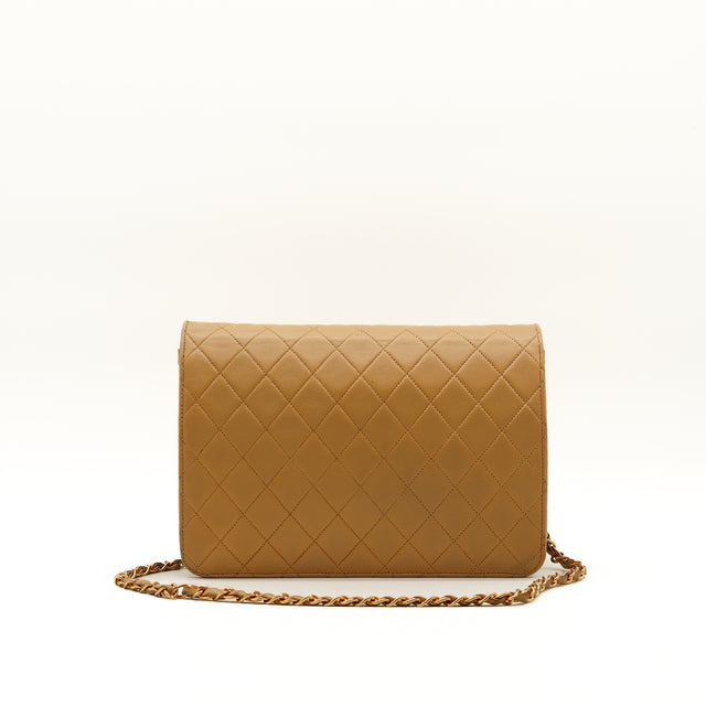 Le Timeless One Flap Chanel