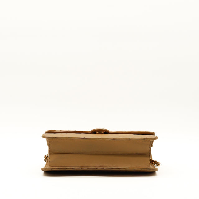 Le Timeless One Flap Chanel