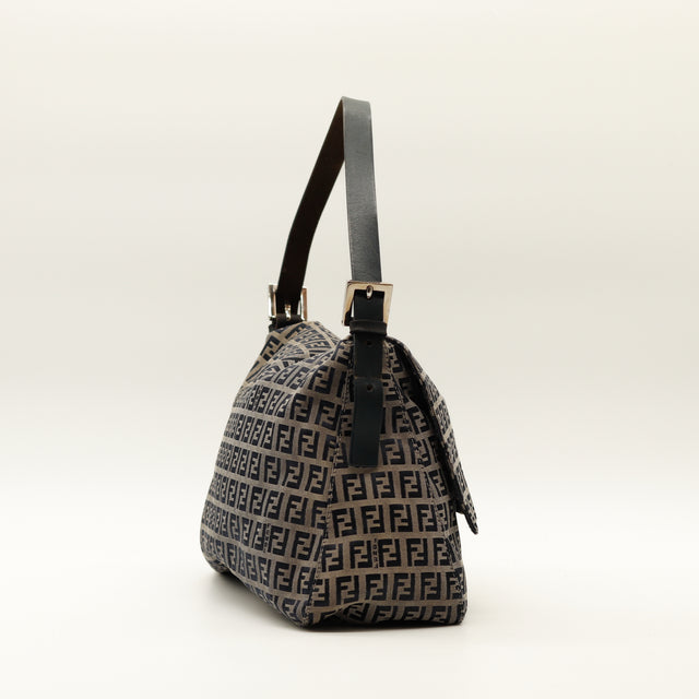 La Baguette Mamma Fendi