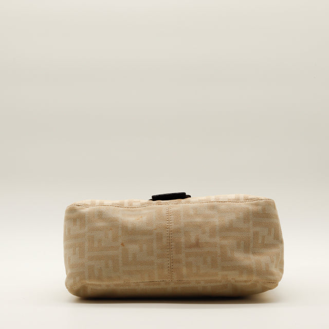 La Baguette Mamma Fendi