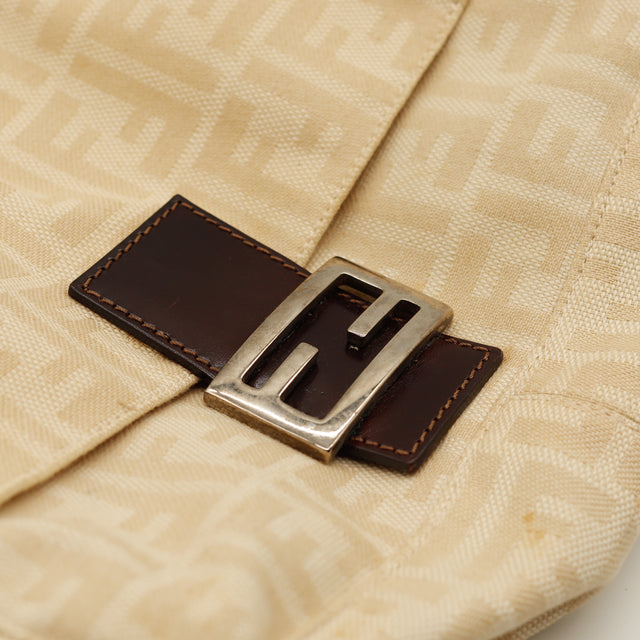 La Baguette Mamma Fendi