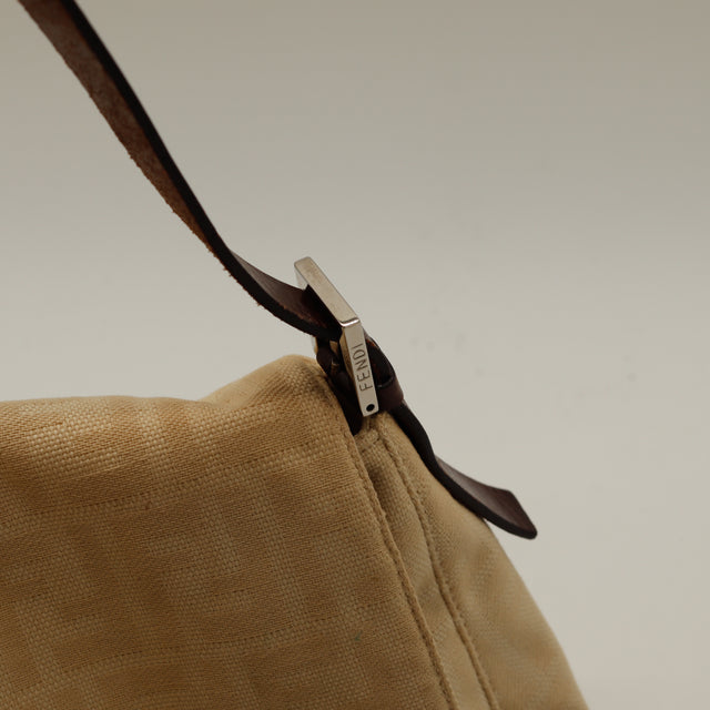 La Baguette Mamma Fendi