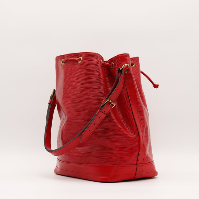 The Noe Épi Rouge Louis Vuitton