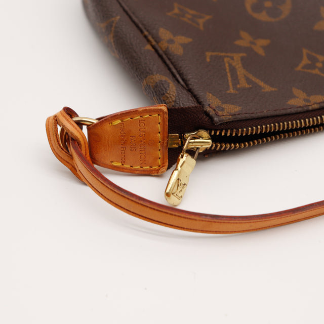 La Pochette Accessoires Louis Vuitton