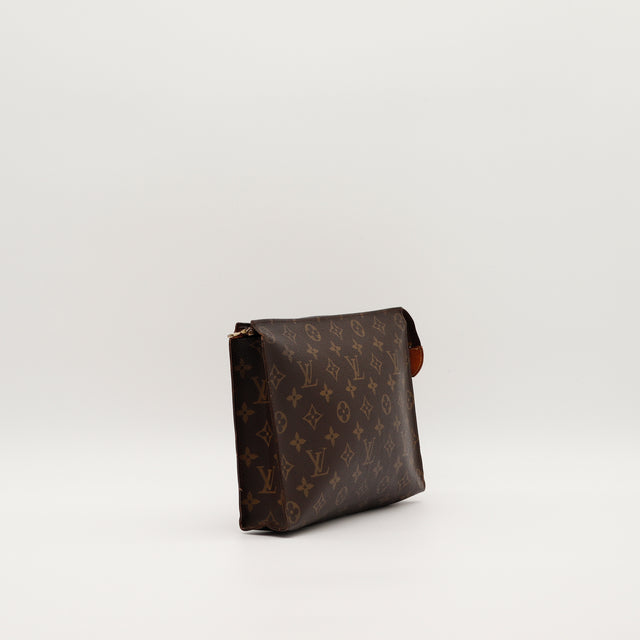 The Clutch Toilette 15 Louis Vuitton