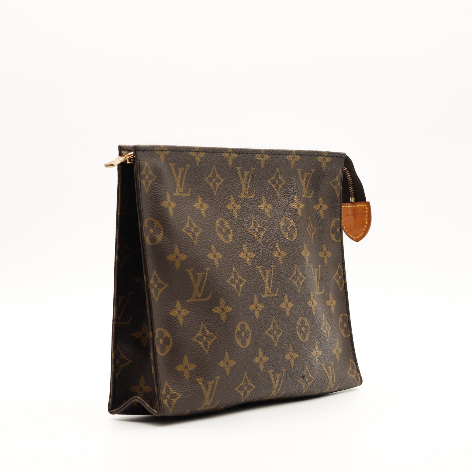 La Pochette Toilette 26 Louis Vuitton AMANA