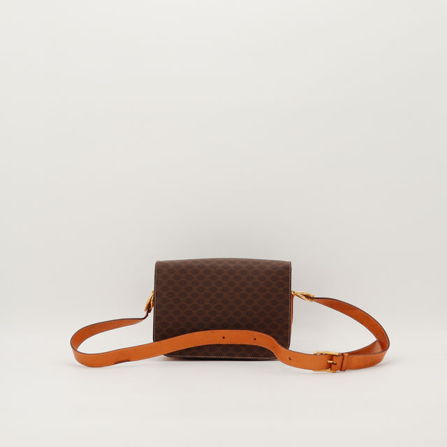 Le Triomphe Céline Macadam