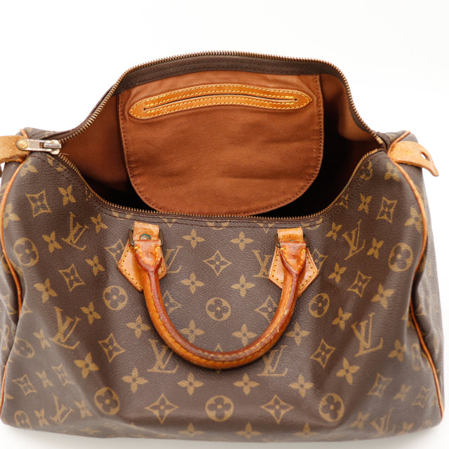 Amana-vintage-sacs-de-luxe-pas-cher-bag-details-occasion-speedy-dior-seconde-main-exclusif-sac-vuitton-authentique-noé-papillon