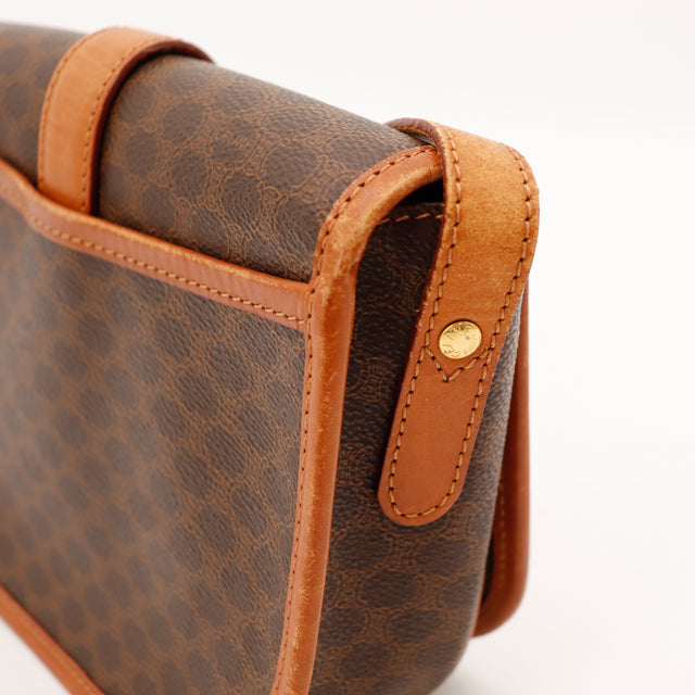 Amana-vintage-sacs-de-luxe-pas-cher-bag-details-occasion-speedy-dior-seconde-main-exclusif-sac-vuitton-authentique-noé-papillon