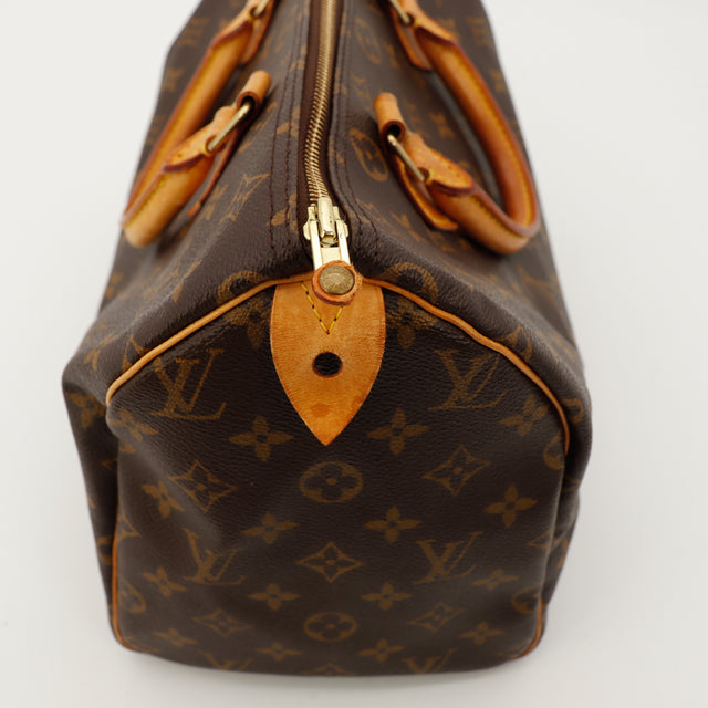 Amana-vintage-sacs-de-luxe-pas-cher-bag-details-occasion-speedy-dior-seconde-main-exclusif-sac-vuitton-authentique-noé-papillon