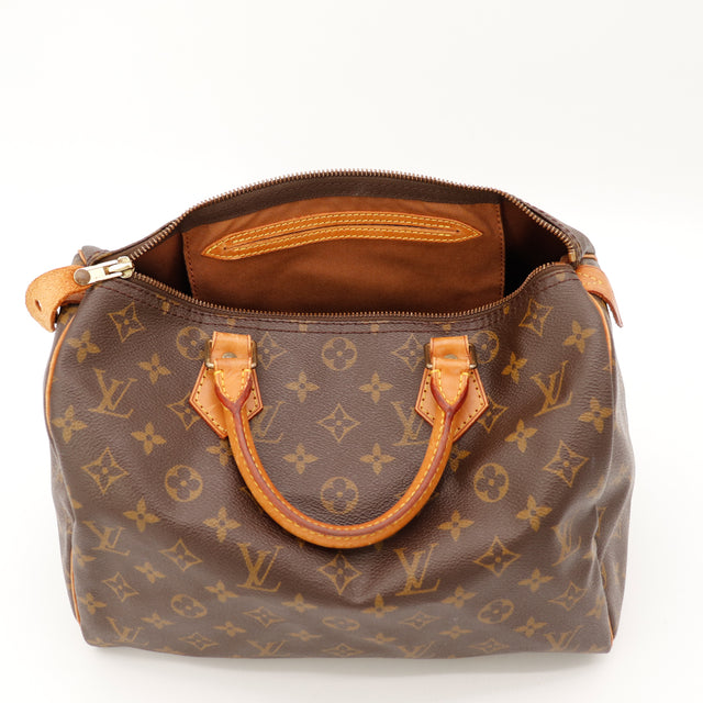 Amana-vintage-sacs-de-luxe-pas-cher-bag-details-occasion-speedy-dior-seconde-main-exclusif-sac-vuitton-authentique-noé-papillon