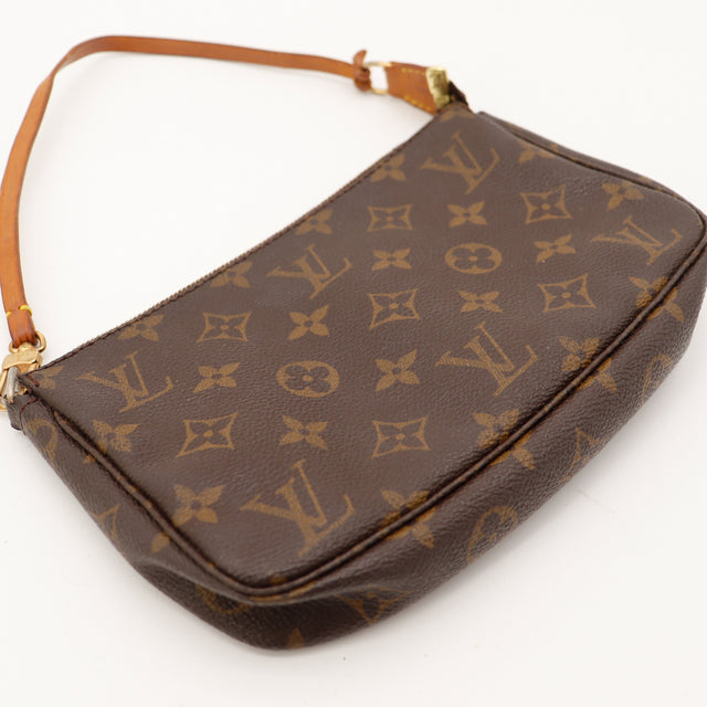 La Pochette Accessoires Louis Vuitton