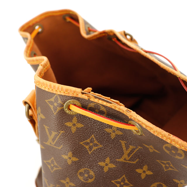 Amana-vintage-sacs-de-luxe-pas-cher-bag-details-occasion-speedy-dior-seconde-main-exclusif-sac-vuitton-authentique-noé-papillon