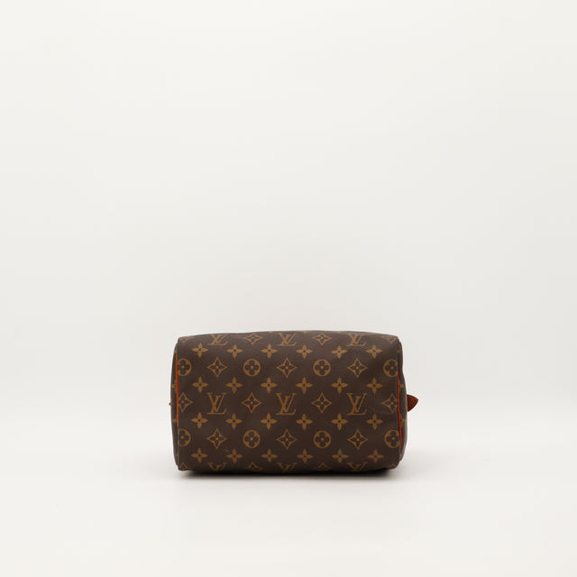 Amana-vintage-sacs-de-luxe-pas-cher-bag-details-occasion-speedy-dior-seconde-main-exclusif-sac-vuitton-authentique-noé-papillon