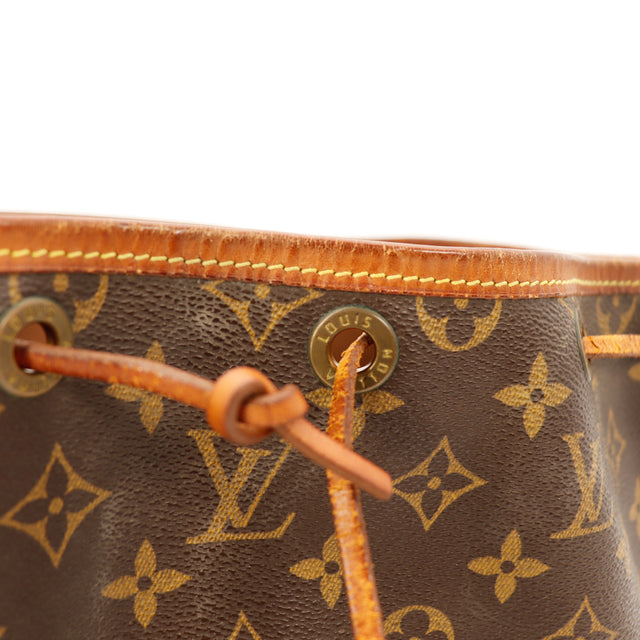 Amana-vintage-sacs-de-luxe-pas-cher-bag-details-occasion-speedy-dior-seconde-main-exclusif-sac-vuitton-authentique-noé-papillon