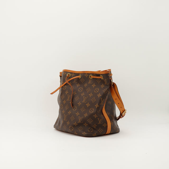 Amana-vintage-sacs-de-luxe-pas-cher-bag-details-occasion-speedy-dior-seconde-main-exclusif-sac-vuitton-authentique-noé-papillon