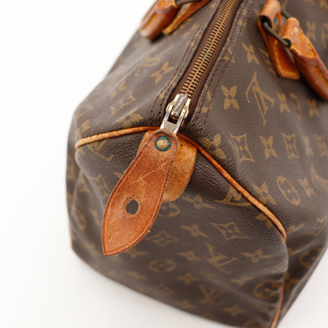 Amana-vintage-sacs-de-luxe-pas-cher-bag-details-occasion-speedy-dior-seconde-main-exclusif-sac-vuitton-authentique-noé-papillon