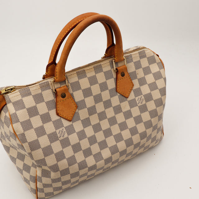 Amana-vintage-sacs-de-luxe-pas-cher-bag-details-occasion-speedy-dior-seconde-main-exclusif-sac-vuitton-authentique-noé-papillon