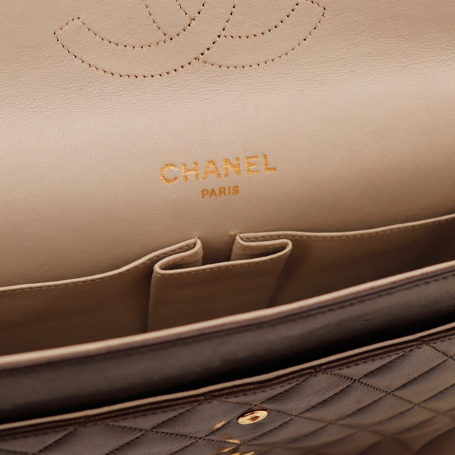 Le Timeless Chanel Marron