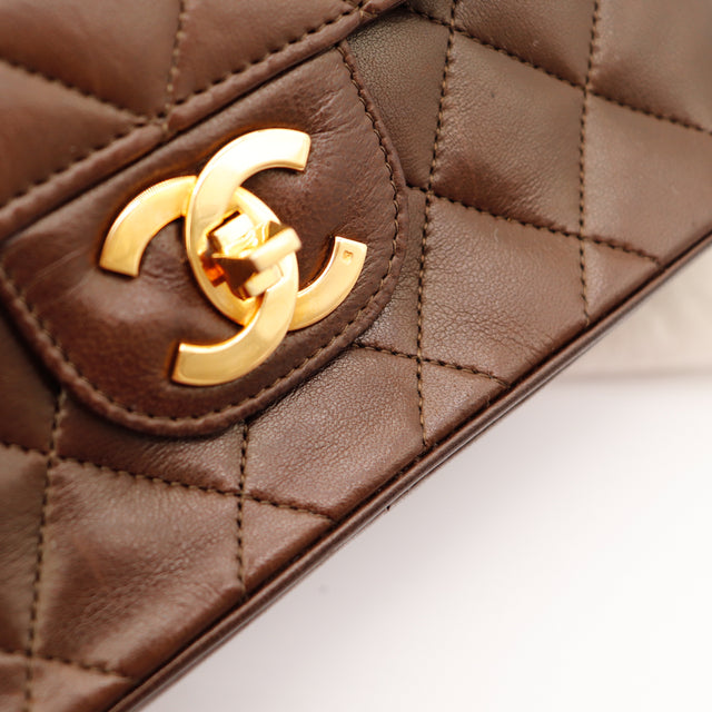 Le Timeless Chanel Marron
