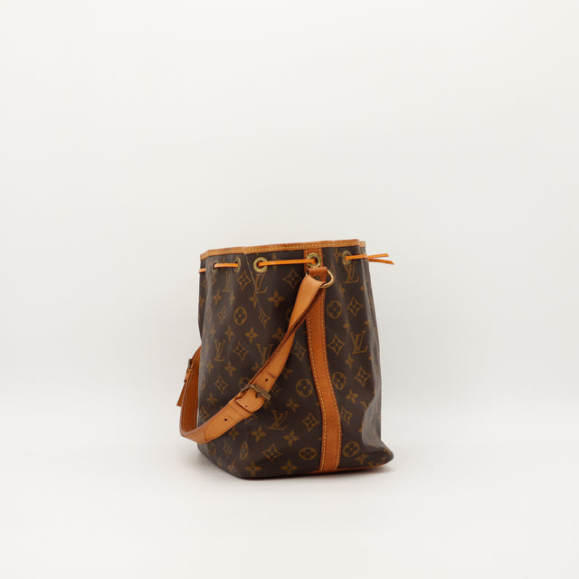 Amana-vintage-sacs-de-luxe-pas-cher-bag-details-occasion-speedy-dior-seconde-main-exclusif-sac-vuitton-authentique-noé-papillon