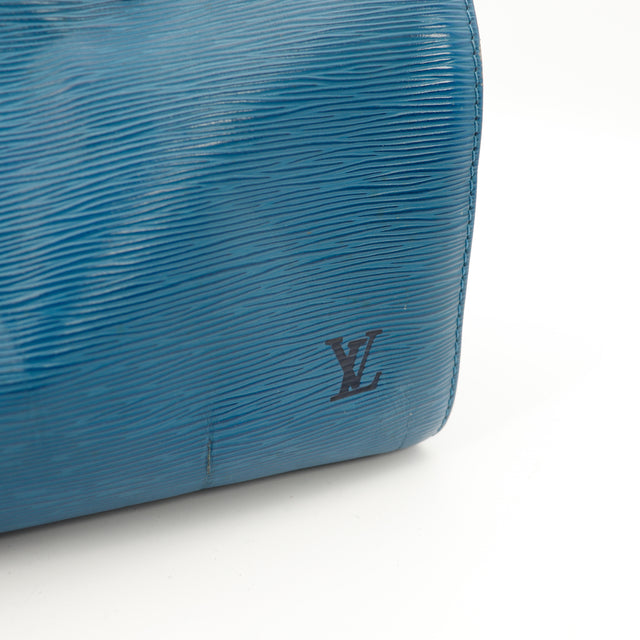 Amana-vintage-sacs-de-luxe-pas-cher-bag-details-occasion-speedy-dior-seconde-main-exclusif-sac-vuitton-authentique-noé-papillon