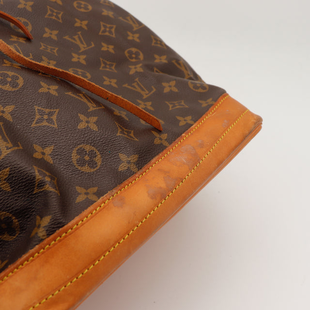 Amana-vintage-sacs-de-luxe-pas-cher-bag-details-occasion-speedy-dior-seconde-main-exclusif-sac-vuitton-authentique-noé-papillon