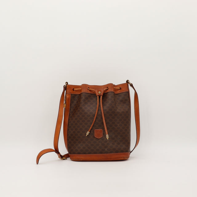 Amana-vintage-sacs-de-luxe-pas-cher-bag-details-occasion-speedy-dior-seconde-main-exclusif-sac-vuitton-authentique-noé-papillon