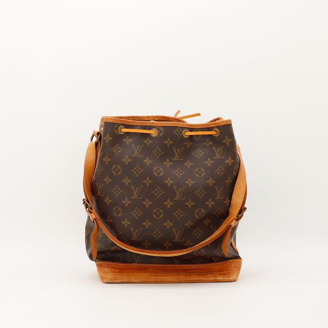 Amana-vintage-sacs-de-luxe-pas-cher-bag-details-occasion-speedy-dior-seconde-main-exclusif-sac-vuitton-authentique-noé-papillon