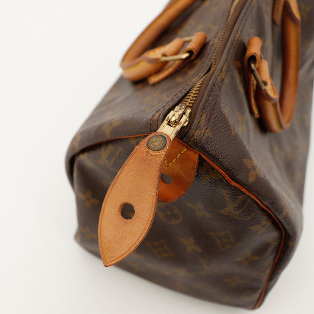 Amana-vintage-sacs-de-luxe-pas-cher-bag-details-occasion-speedy-dior-seconde-main-exclusif-sac-vuitton-authentique-noé-papillon