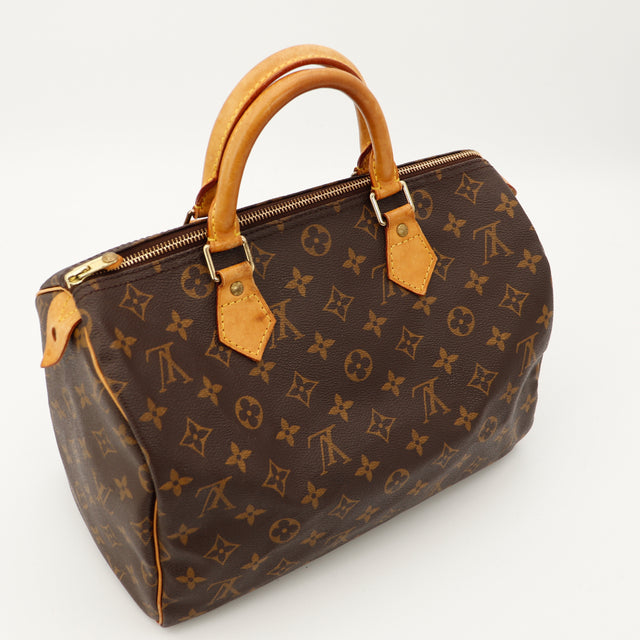 Amana-vintage-sacs-de-luxe-pas-cher-bag-details-occasion-speedy-dior-seconde-main-exclusif-sac-vuitton-authentique-noé-papillon