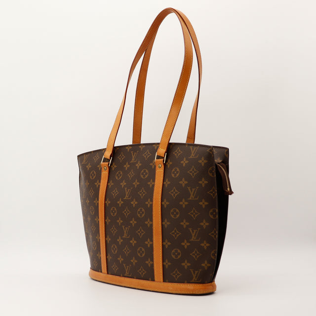Amana-vintage-sacs-de-luxe-pas-cher-bag-details-occasion-speedy-dior-seconde-main-exclusif-sac-vuitton-authentique-noé-papillon