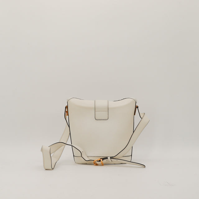 Amana-vintage-sacs-de-luxe-pas-cher-bag-details-occasion-speedy-dior-seconde-main-exclusif-sac-vuitton-authentique-noé-papillon