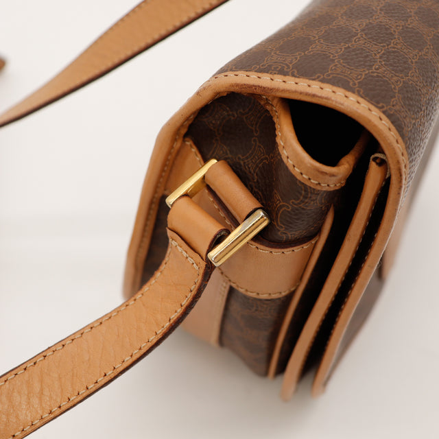 Amana-vintage-sacs-de-luxe-pas-cher-bag-details-occasion-speedy-dior-seconde-main-exclusif-sac-vuitton-authentique-noé-papillon