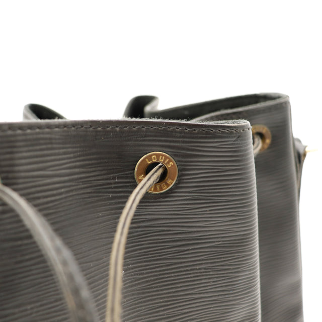 Amana-vintage-sacs-de-luxe-pas-cher-bag-details-occasion-speedy-dior-seconde-main-exclusif-sac-vuitton-authentique-noé-papillon