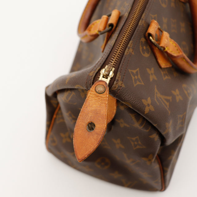 Amana-vintage-sacs-de-luxe-pas-cher-bag-details-occasion-speedy-dior-seconde-main-exclusif-sac-vuitton-authentique-noé-papillon