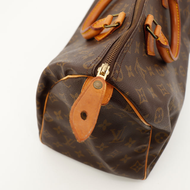 Amana-vintage-sacs-de-luxe-pas-cher-bag-details-occasion-speedy-dior-seconde-main-exclusif-sac-vuitton-authentique-noé-papillon