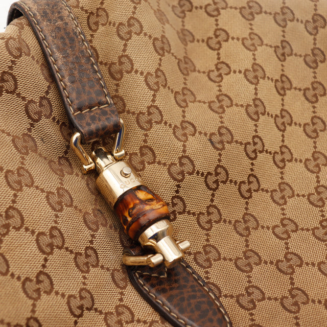 Amana-vintage-sacs-de-luxe-pas-cher-bag-details-occasion-speedy-dior-seconde-main-exclusif-sac-vuitton-authentique-noé-papillon