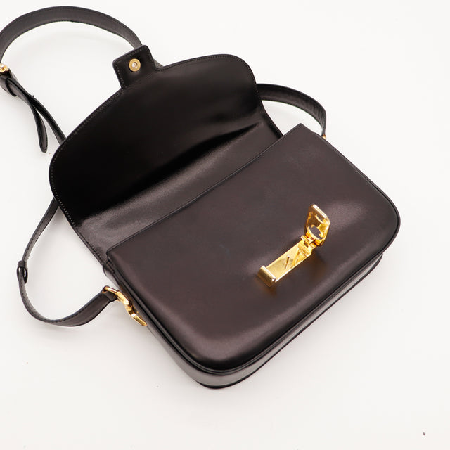 Le Triomphe Céline Cuir