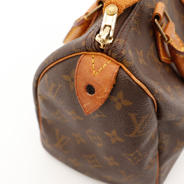 Amana-vintage-sacs-de-luxe-pas-cher-bag-details-occasion-speedy-dior-seconde-main-exclusif-sac-vuitton-authentique-noé-papillon