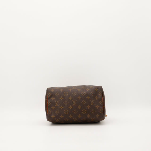 Amana-vintage-sacs-de-luxe-pas-cher-bag-details-occasion-speedy-dior-seconde-main-exclusif-sac-vuitton-authentique-noé-papillon