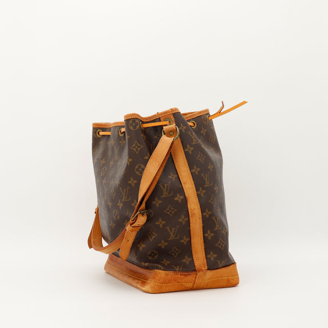 Amana-vintage-sacs-de-luxe-pas-cher-bag-details-occasion-speedy-dior-seconde-main-exclusif-sac-vuitton-authentique-noé-papillon