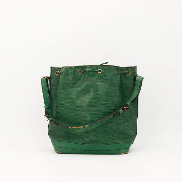 Amana-vintage-sacs-de-luxe-pas-cher-bag-details-occasion-speedy-dior-seconde-main-exclusif-sac-vuitton-authentique-noé-papillon