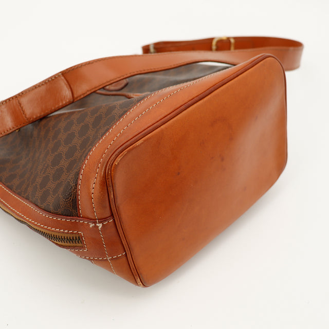 Amana-vintage-sacs-de-luxe-pas-cher-bag-details-occasion-speedy-dior-seconde-main-exclusif-sac-vuitton-authentique-noé-papillon