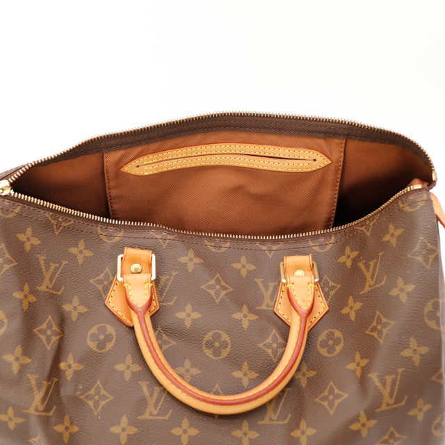 Amana-vintage-sacs-de-luxe-pas-cher-bag-details-occasion-speedy-dior-seconde-main-exclusif-sac-vuitton-authentique-noé-papillon