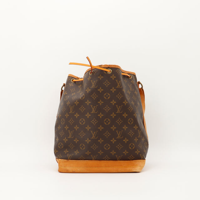 Amana-vintage-sacs-de-luxe-pas-cher-bag-details-occasion-speedy-dior-seconde-main-exclusif-sac-vuitton-authentique-noé-papillon